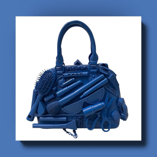 CLUTTER COUTURE +